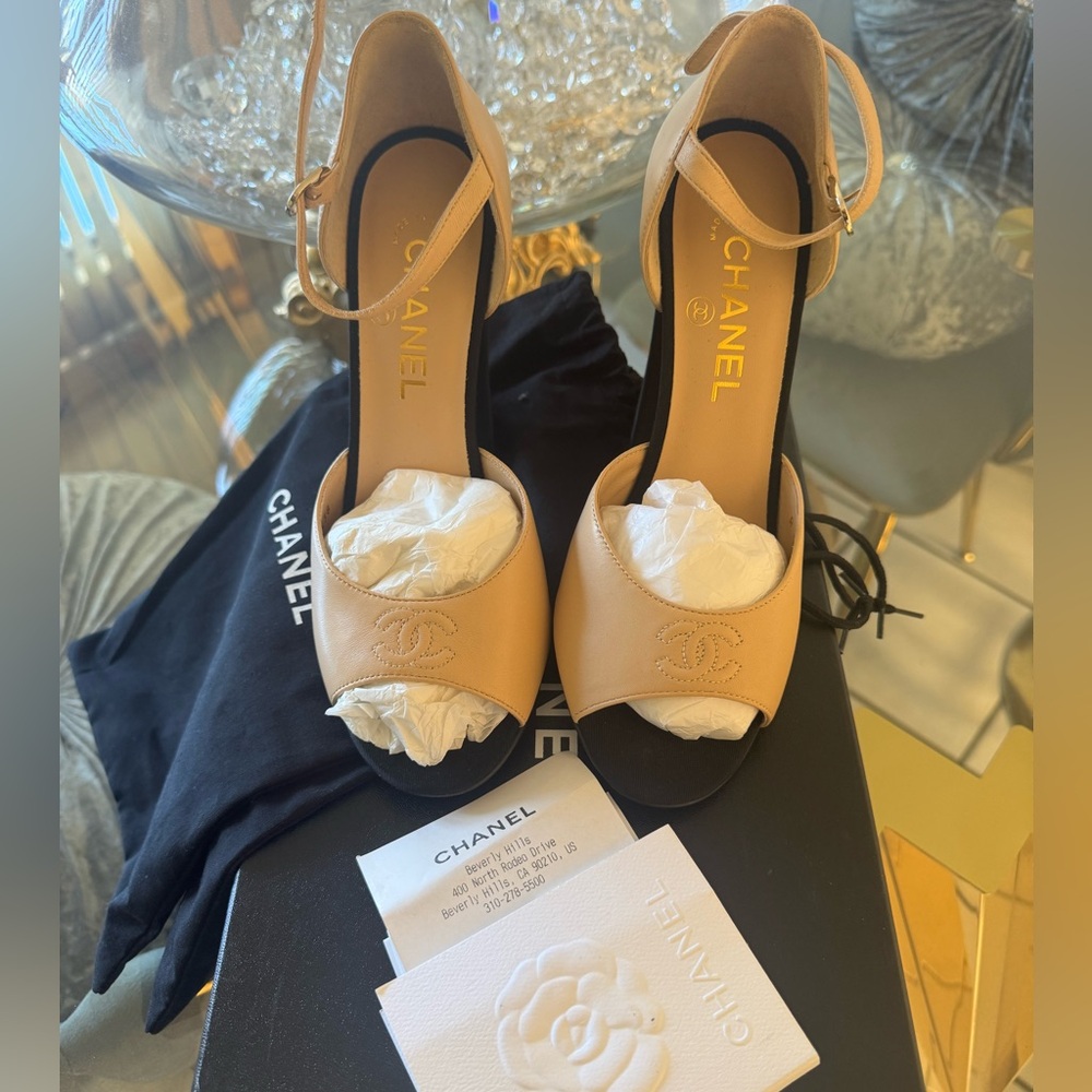 Chanel Beige Leather Open-Toe Slingback pear detailed Heels